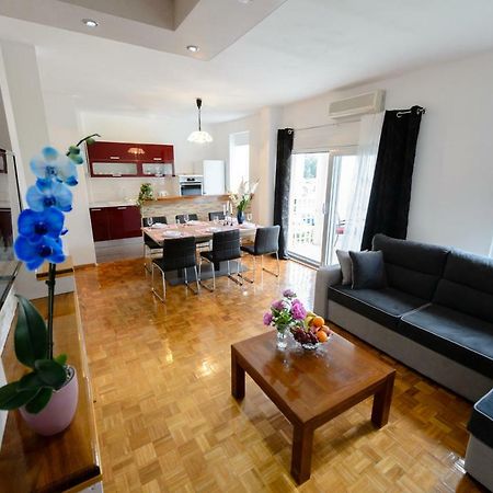 Apartment Ana 4+2 Makarska Esterno foto