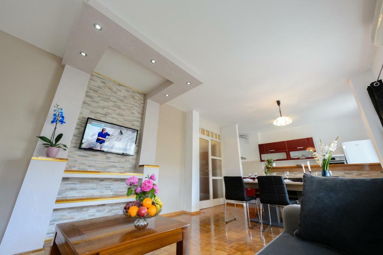 Apartment Ana 4+2 Makarska Esterno foto