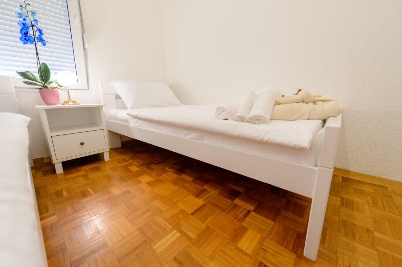 Apartment Ana 4+2 Makarska Esterno foto