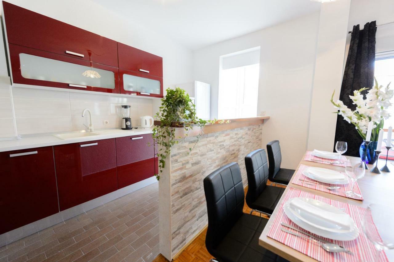 Apartment Ana 4+2 Makarska Esterno foto