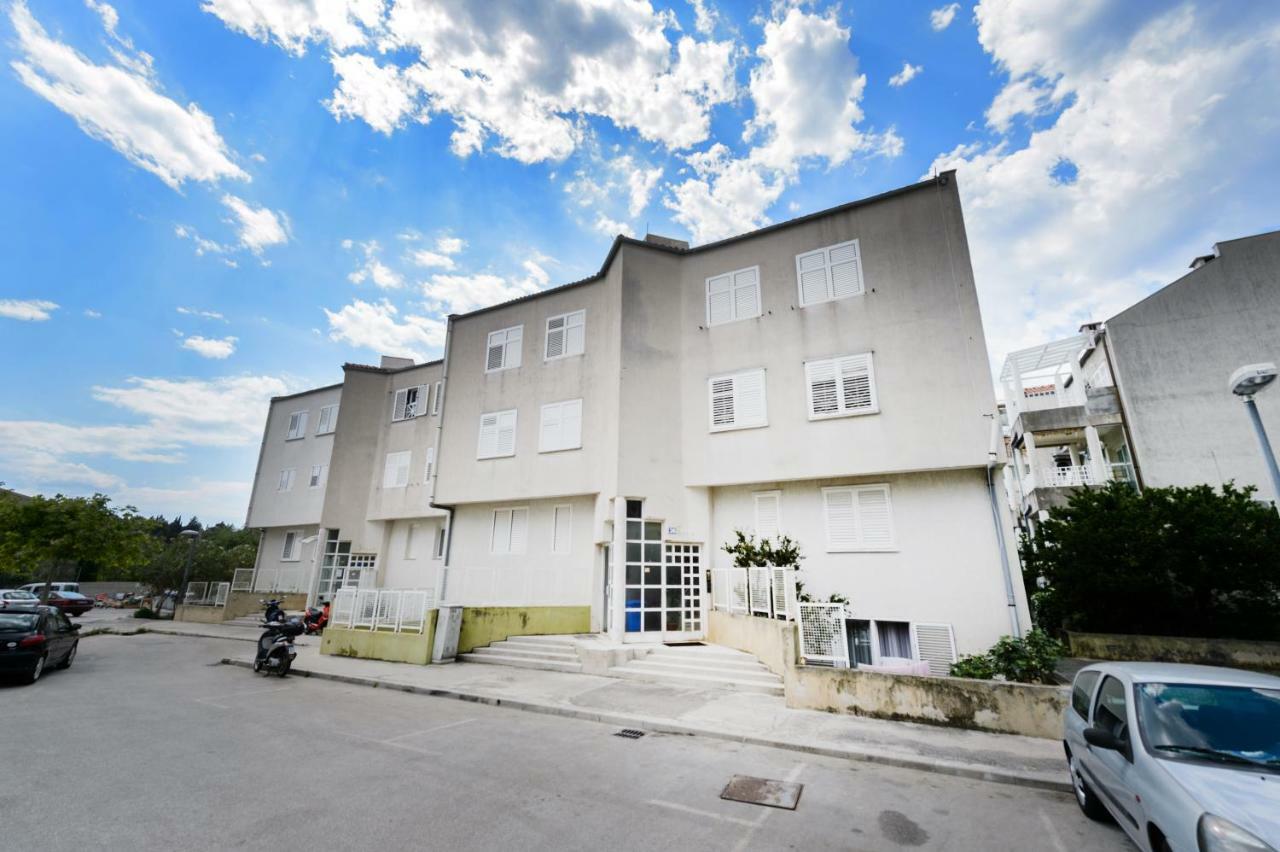 Apartment Ana 4+2 Makarska Esterno foto